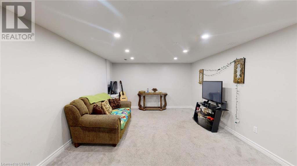 Listing 40459350 - Large Photo # 37
