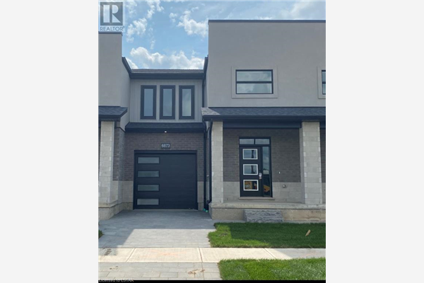 6873 ROYAL MAGNOLIA Avenue, London