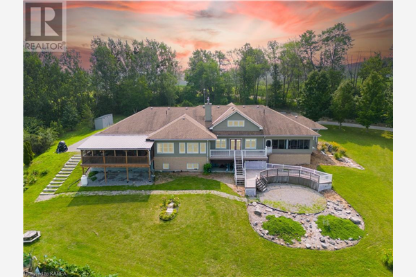 596 KINGS MILL Road, Stirling