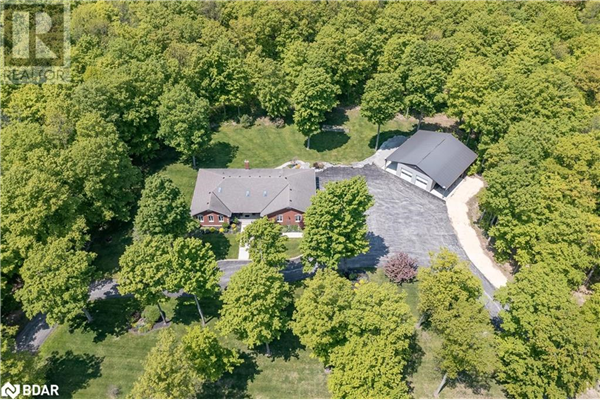 1524 FLOS 8 Road E, Elmvale