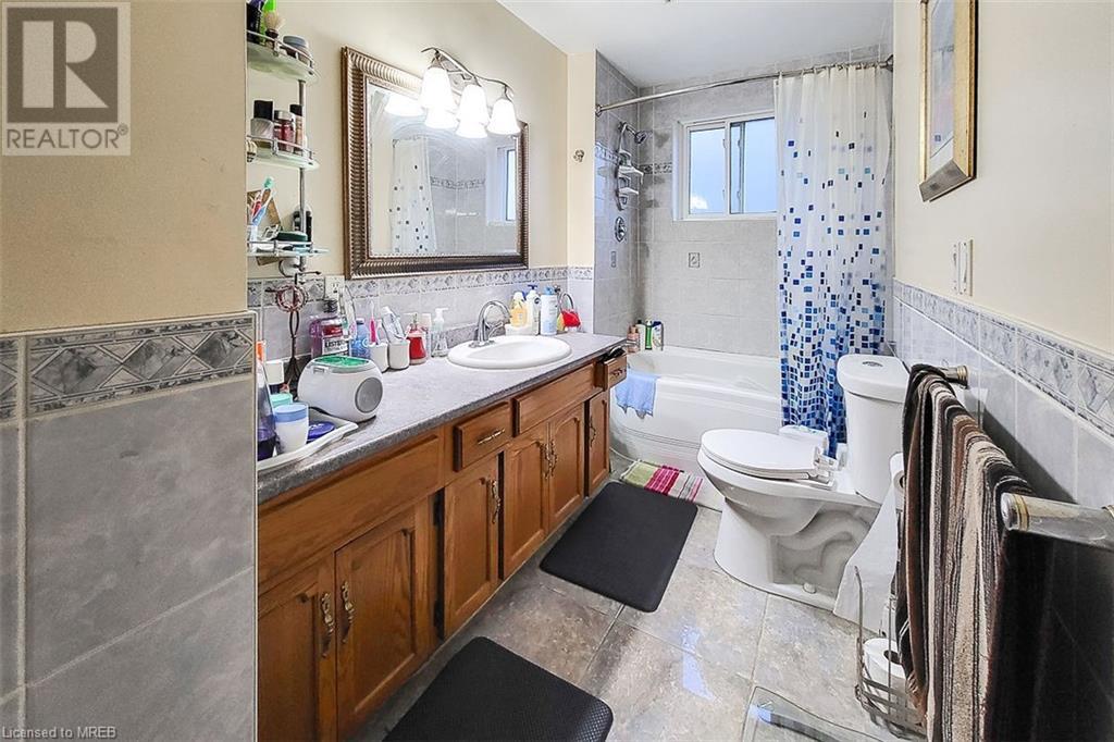 Listing 40461893 - Large Photo # 46