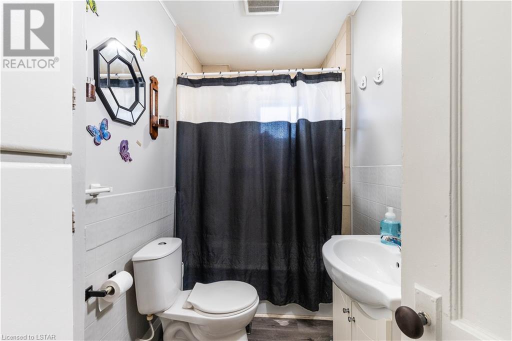 Listing 40462299 - Large Photo # 17