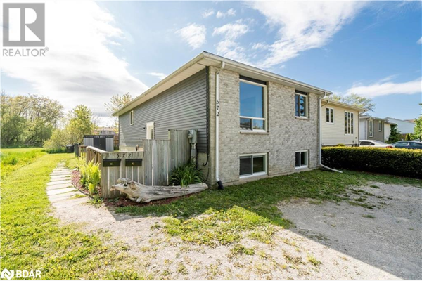 572 SPRUCE Street, Collingwood