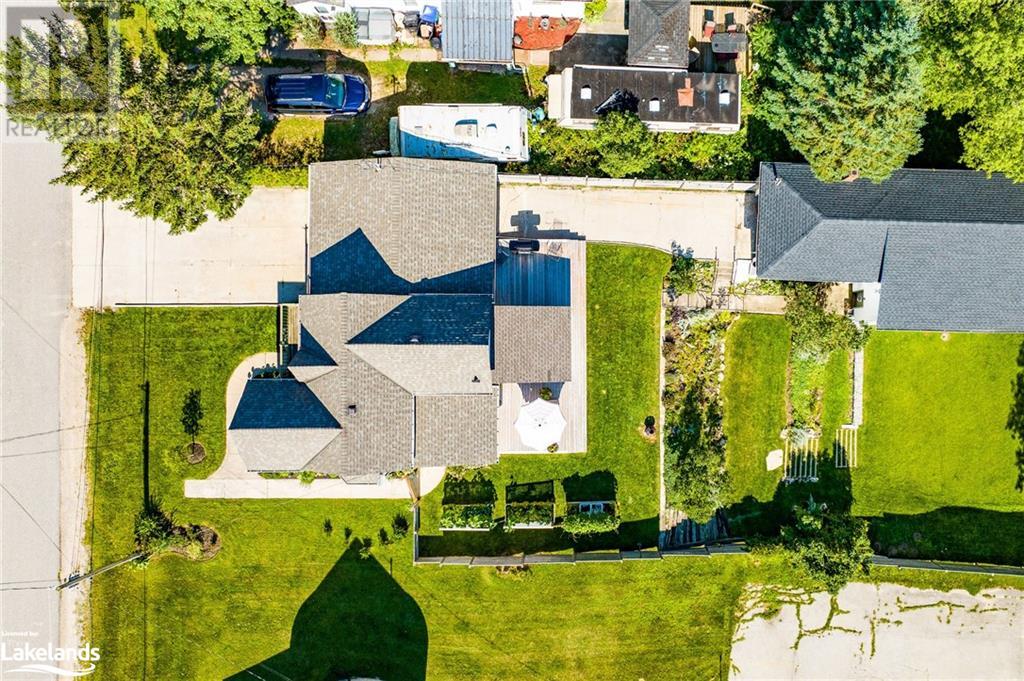 203 KIRKWOOD Drive