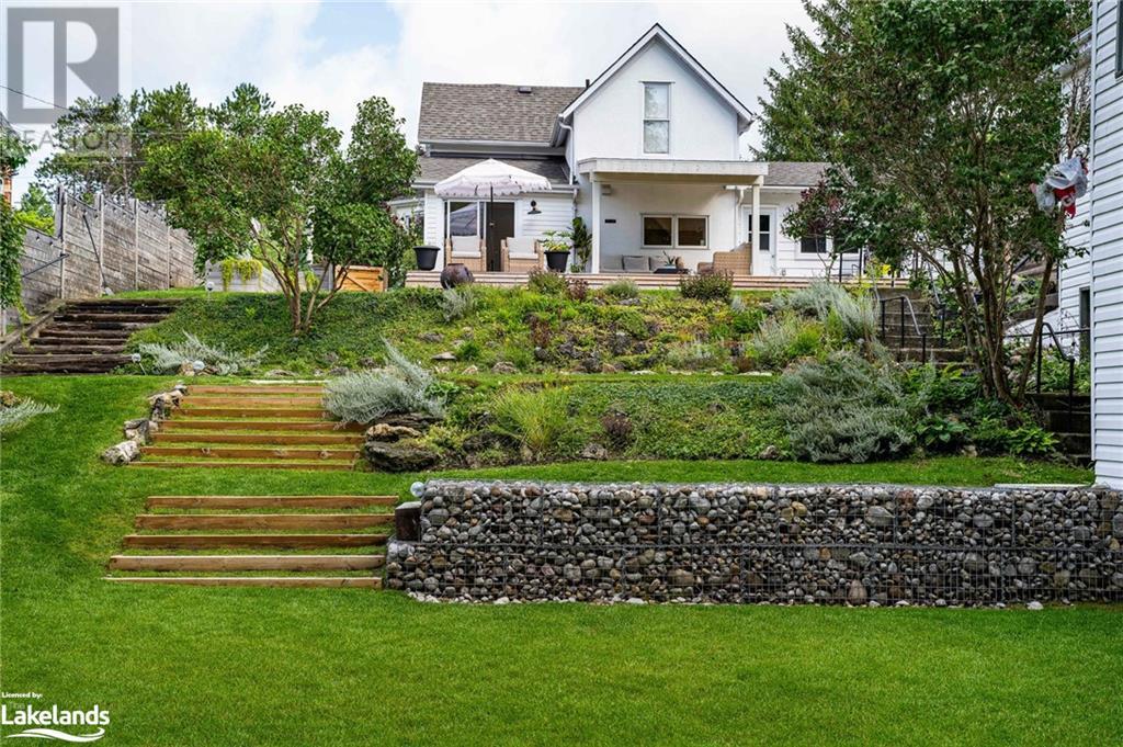 203 KIRKWOOD Drive