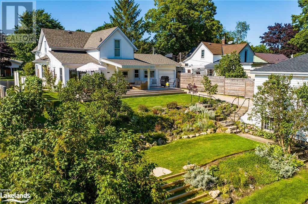 203 KIRKWOOD Drive