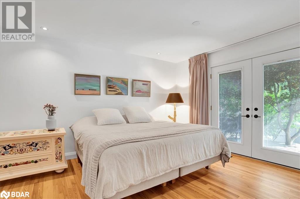 32 NAPIER Street E, Thornbury