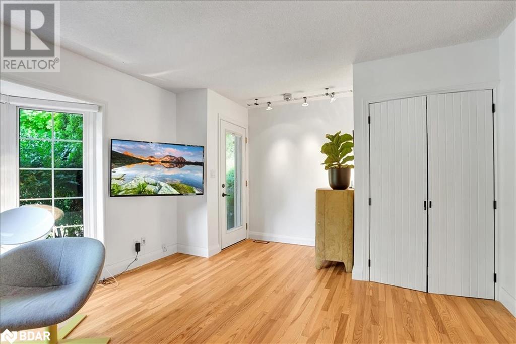 32 NAPIER Street E, Thornbury