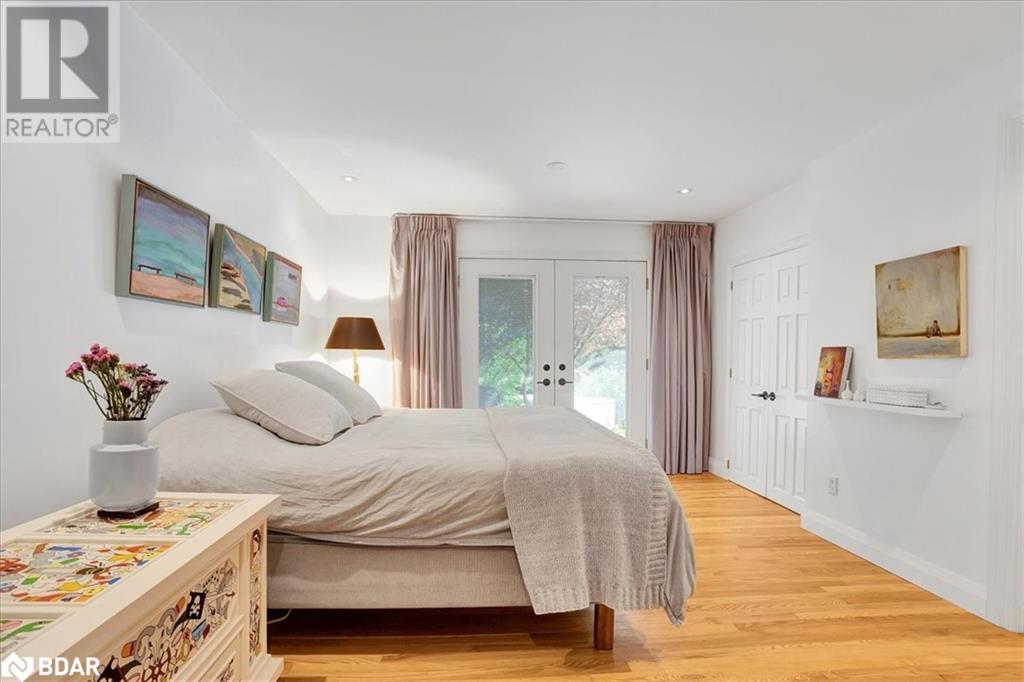 32 NAPIER Street E, Thornbury
