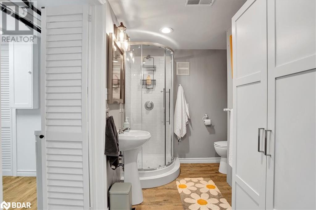 32 NAPIER Street E, Thornbury