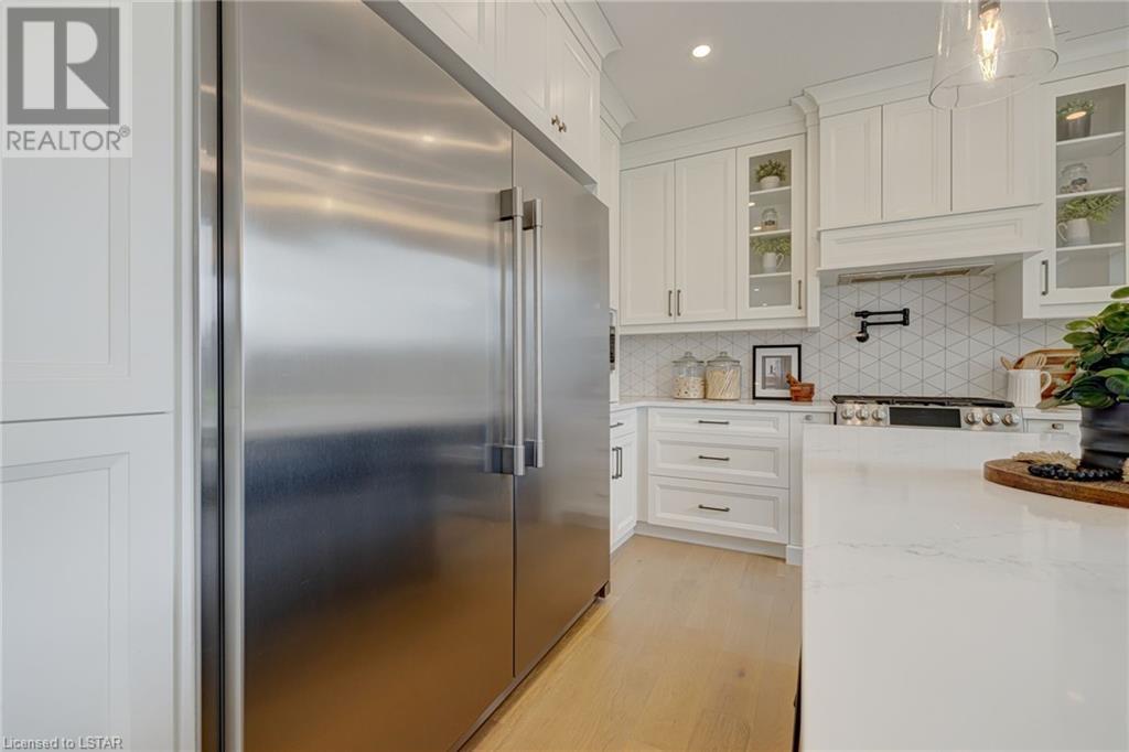 Listing 40463214 - Large Photo # 16