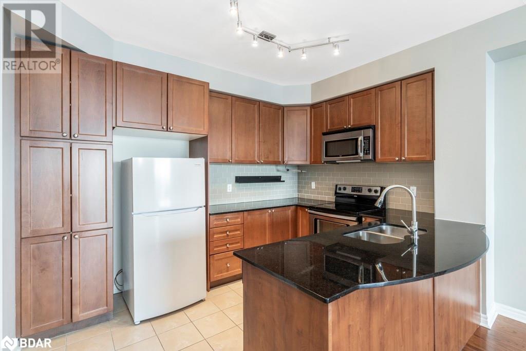 699 ABERDEEN Boulevard Unit# 402