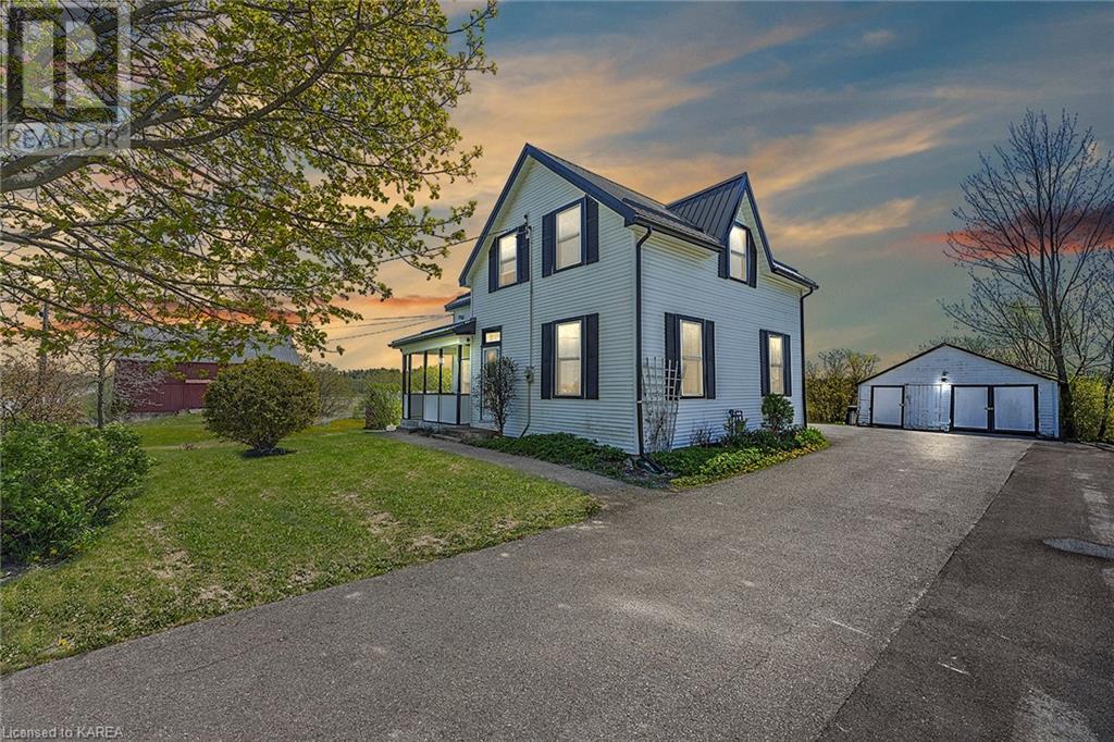 875 KINGSTON MILLS Road