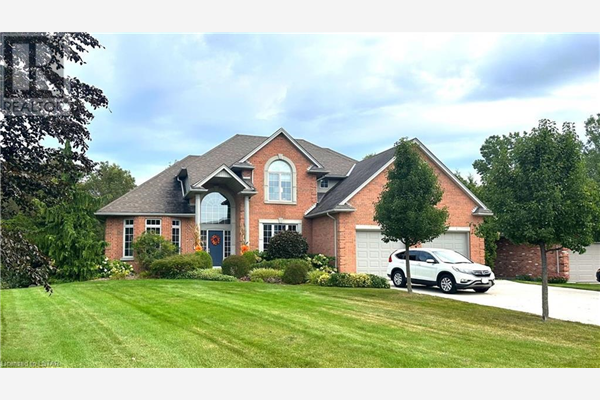 66 VALLEYVIEW Crescent, Dorchester