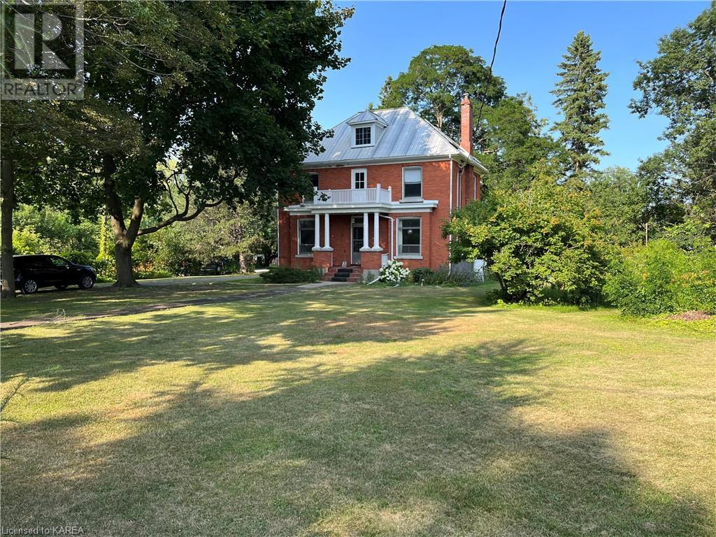 463 ELVA Avenue