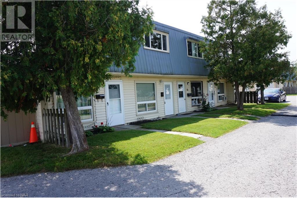8646 WILLOUGHBY Drive Unit# 16, Niagara Falls