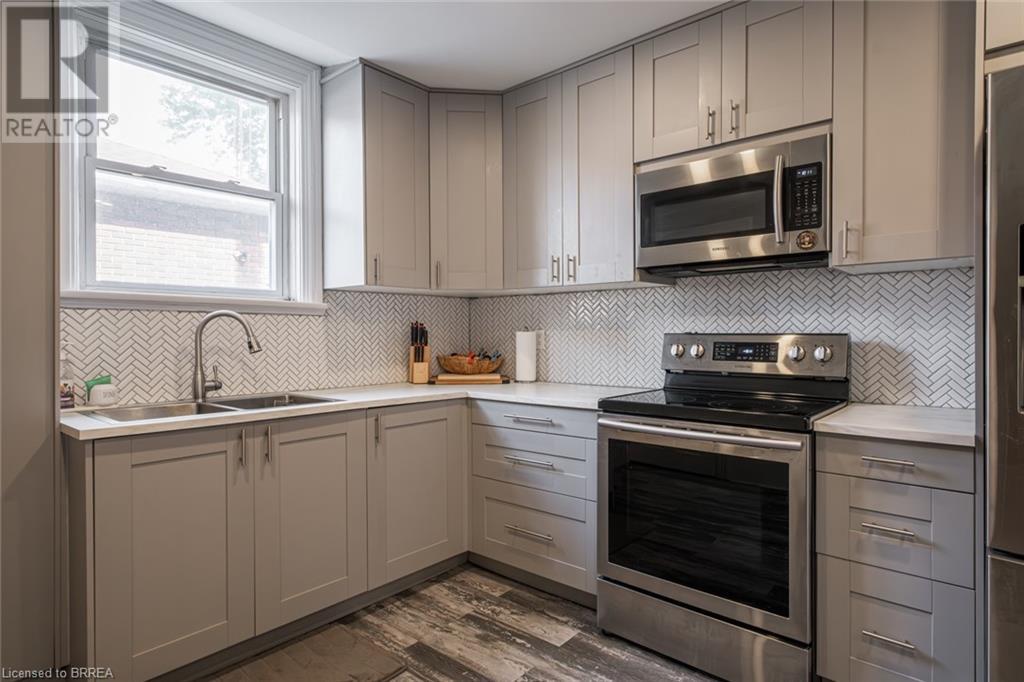 Listing 40463800 - Large Photo # 24