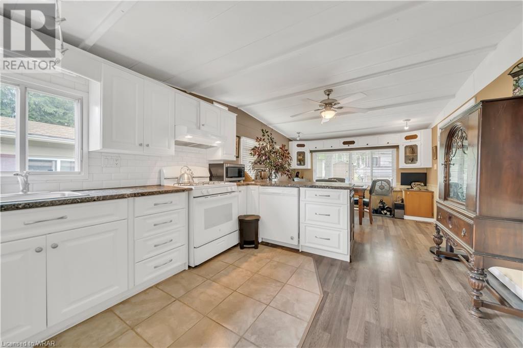 Listing 40463885 - Large Photo # 12
