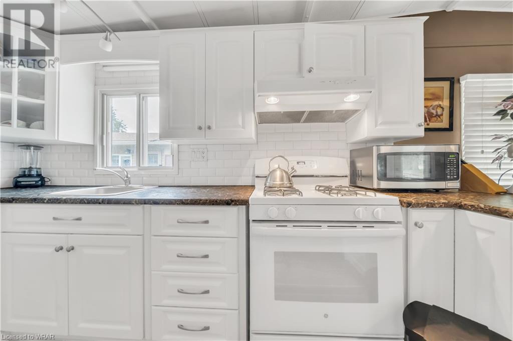 Listing 40463885 - Large Photo # 11