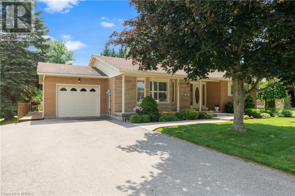 41 VICTOR Boulevard