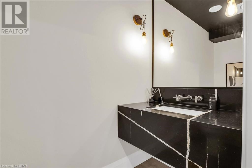 Listing 40464466 - Large Photo # 42