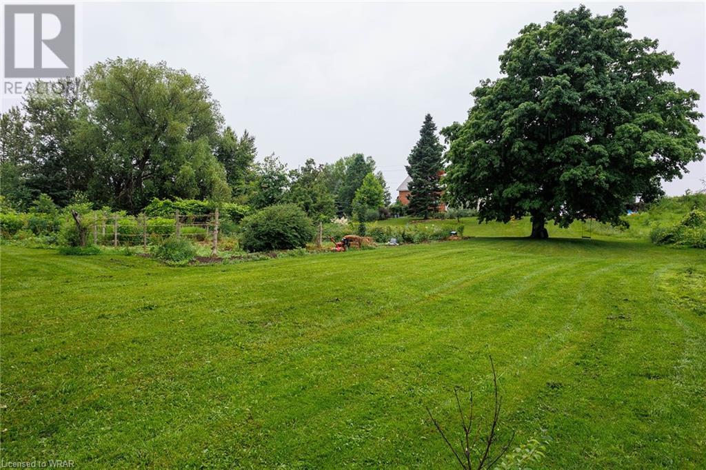 138237 GREY ROAD 112 Road