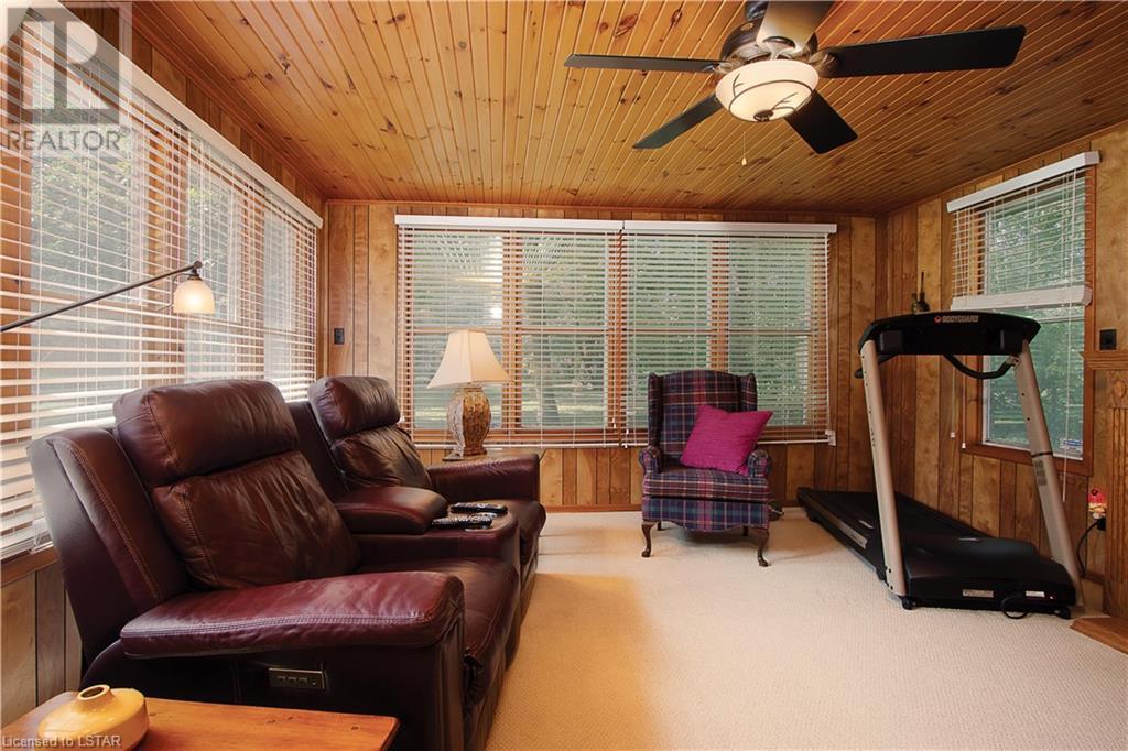 325 REYNOLDS Road