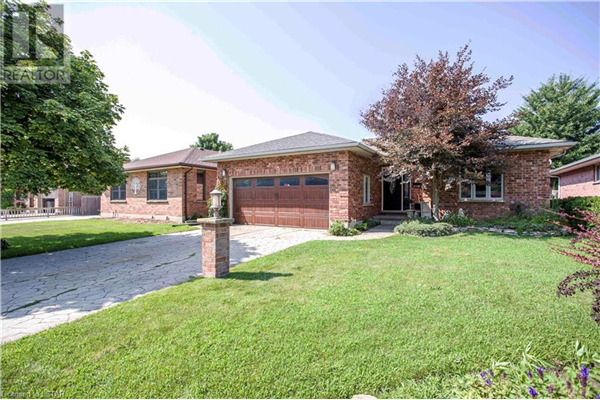 5 ELGIN Place, Strathroy