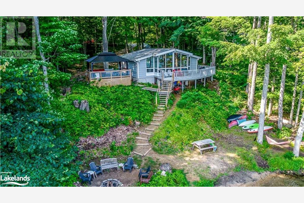 65 TIMCOURT Drive, Tiny