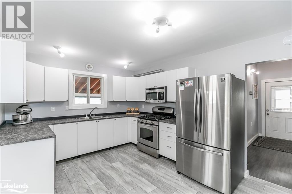 Listing 40465272 - Large Photo # 5