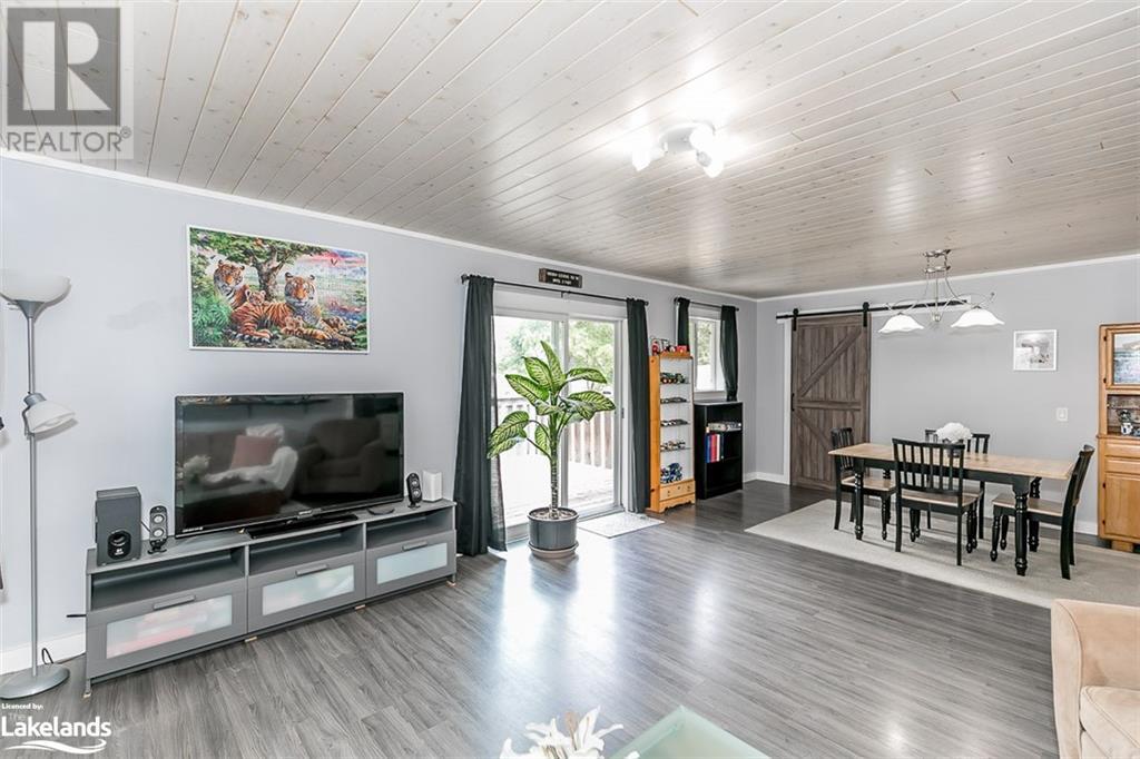 Listing 40465272 - Large Photo # 15