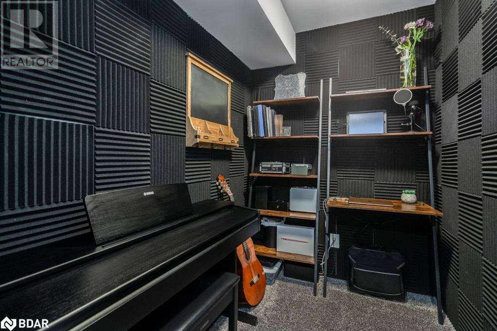 52 HUGHES Street, Collingwood