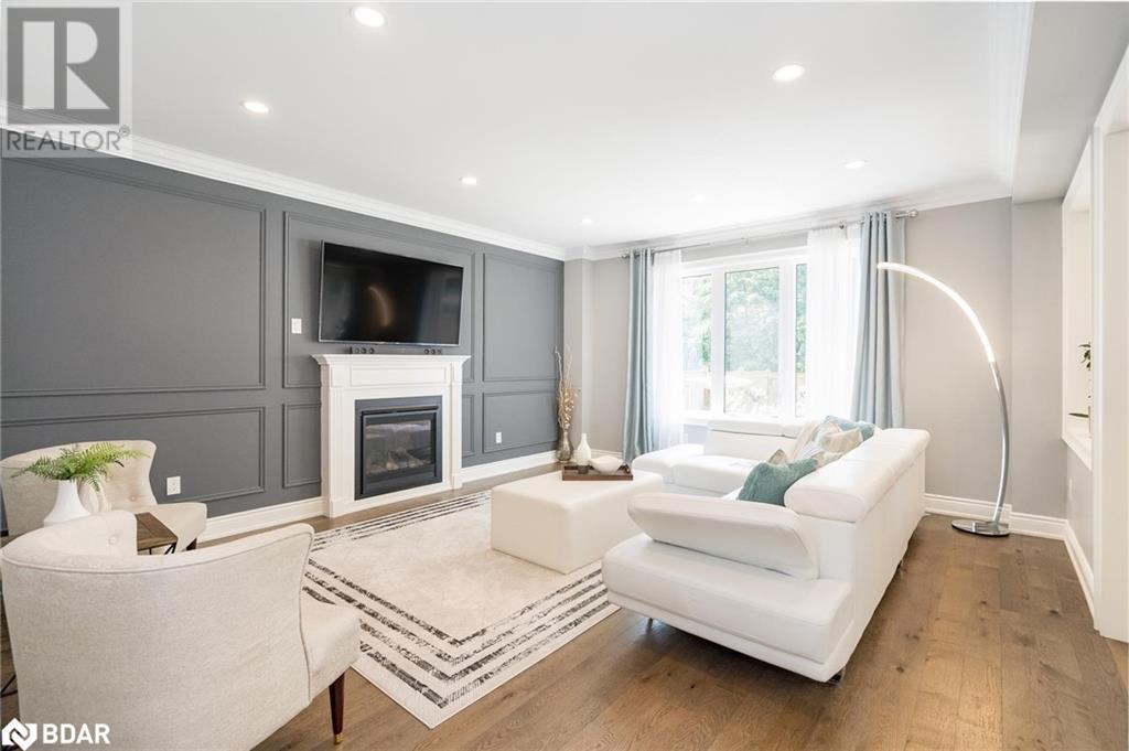 81 TRAIL Boulevard