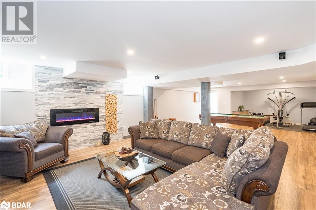81 TRAIL Boulevard