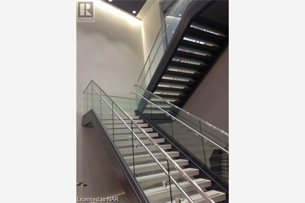 4400 MONTROSE Road Unit# 8, Niagara Falls
