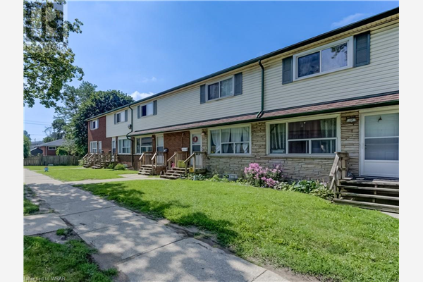 164 JANSEN Avenue Unit# 16, Kitchener