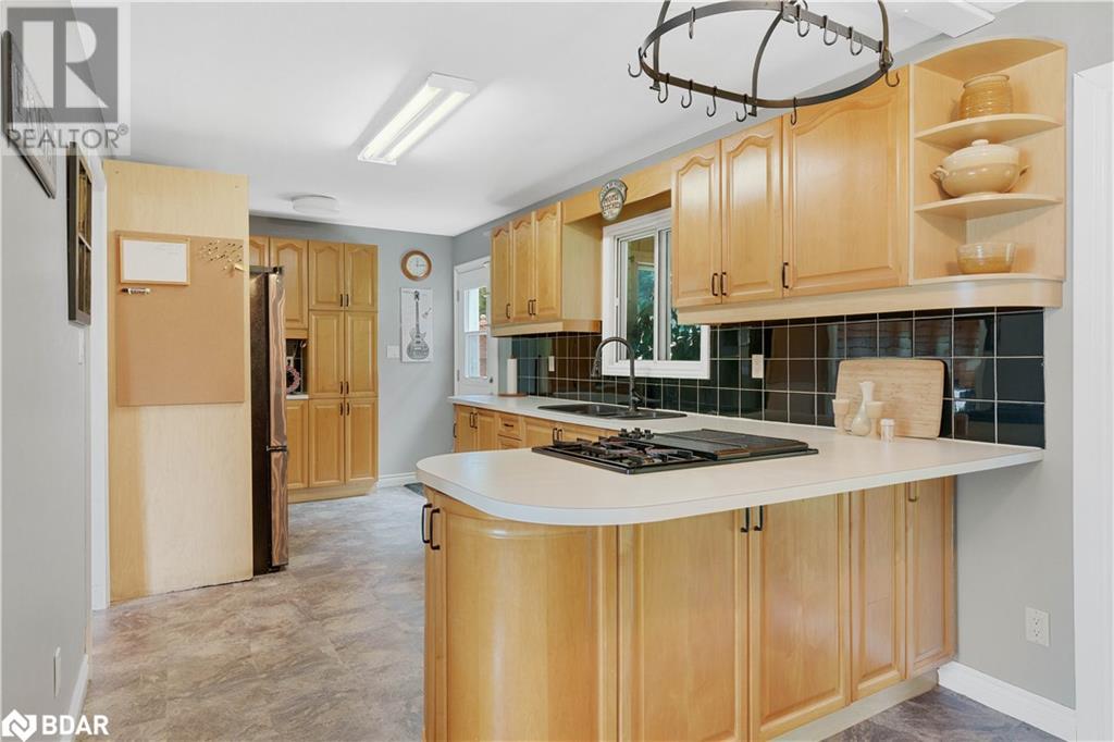 Listing 40466295 - Large Photo # 7