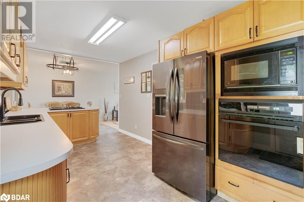 Listing 40466295 - Large Photo # 8