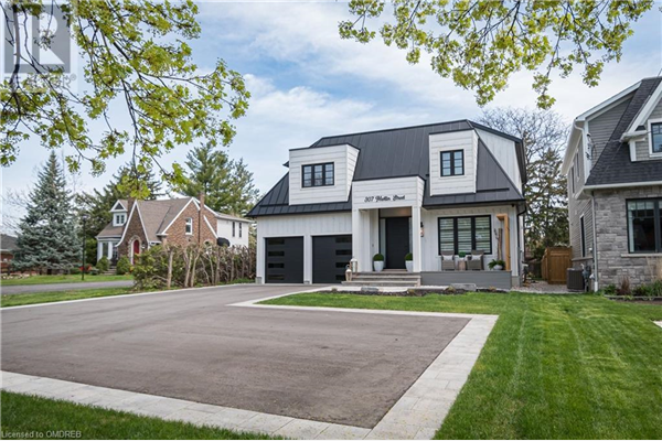 307 MARTIN Street, Milton