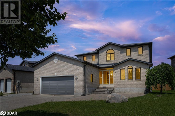 67 SUN KING Crescent, Barrie