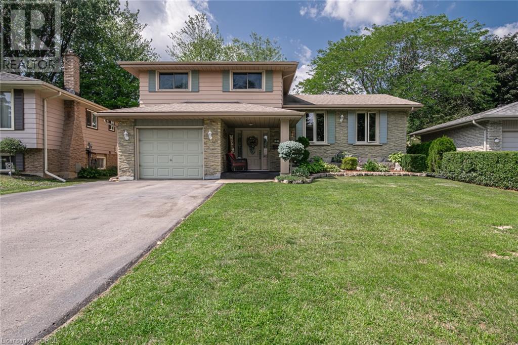8 MILLER Crescent