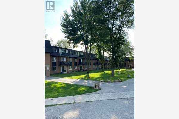 583 BARBER Avenue N Unit# 6, Listowel