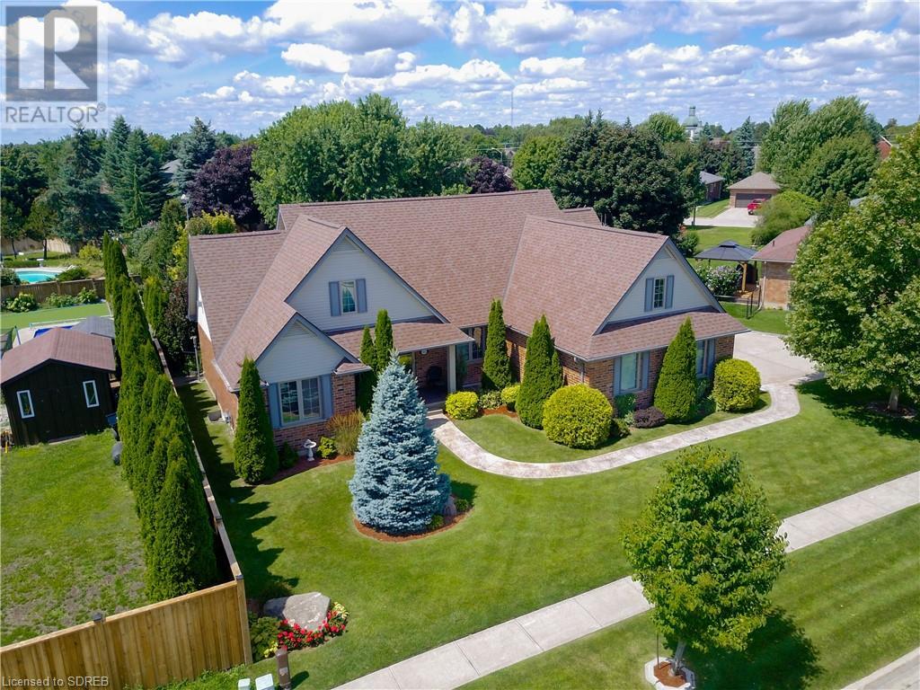 315 DUNCOMBE Road