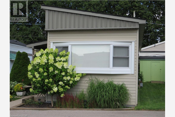 198 SPRINGBANK Drive Unit# 67, London