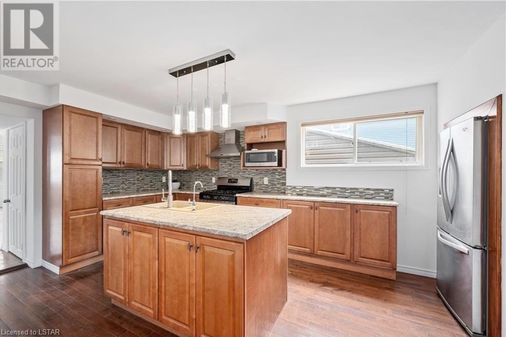 Listing 40467374 - Large Photo # 6
