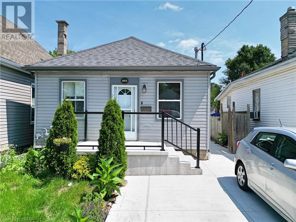 Listing 40467374 - Large Photo # 1