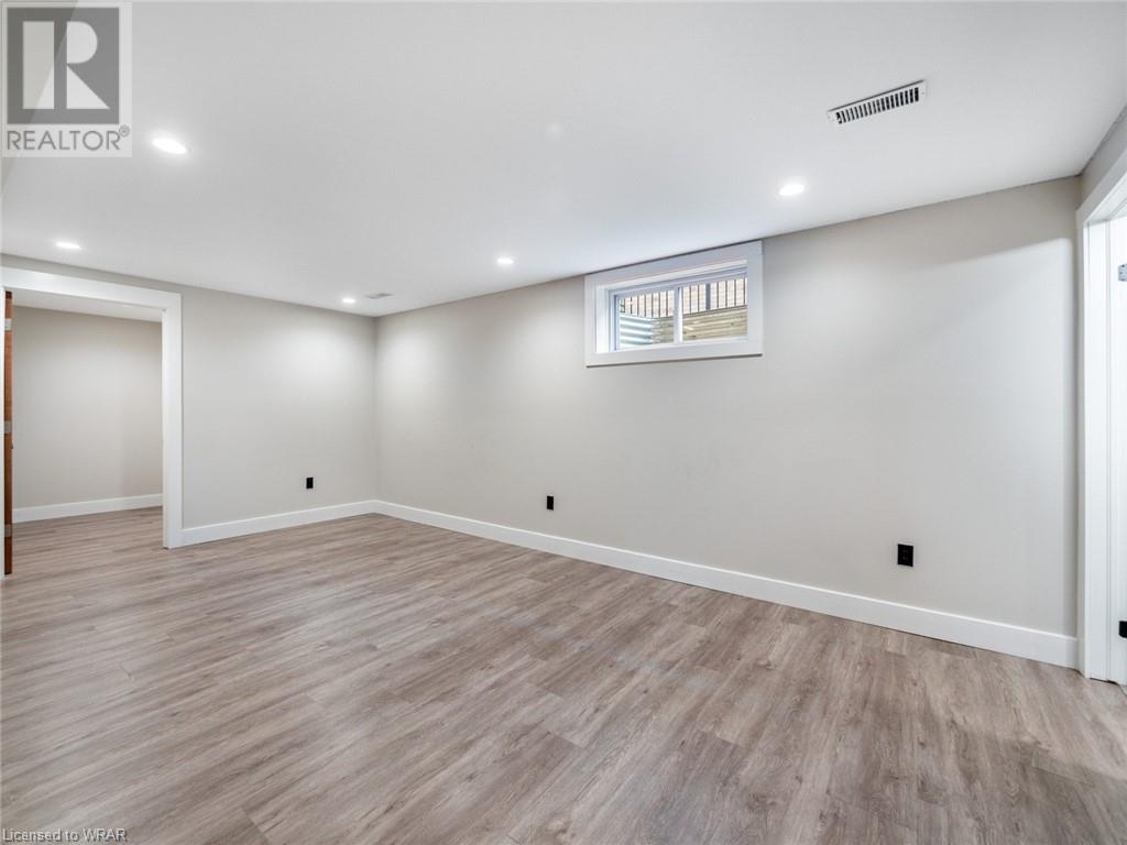 Listing 40467505 - Large Photo # 38