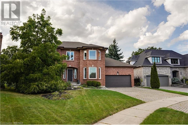 1404 THE LINKS Drive, Oakville