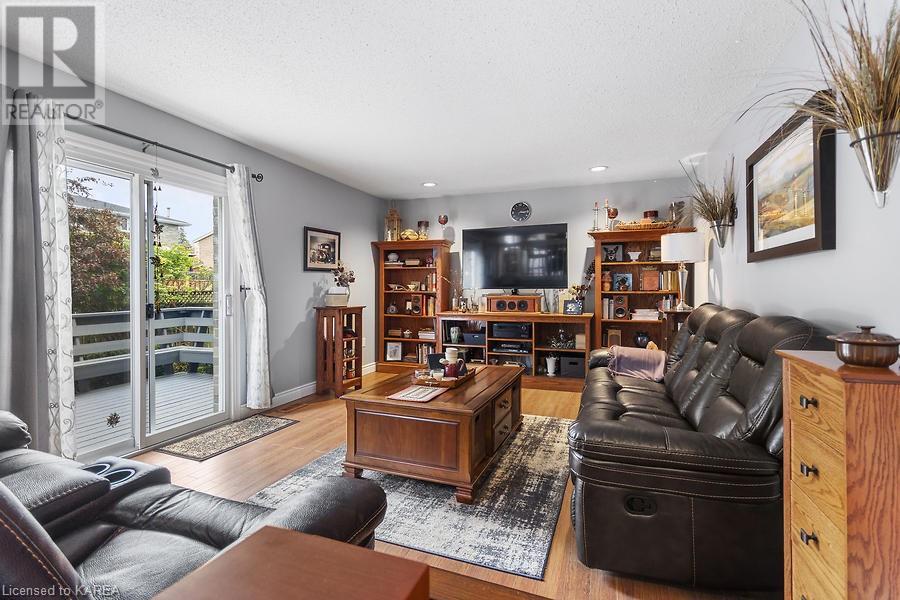 Listing 40467695 - Large Photo # 6
