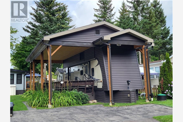 619 OAK Street, Fergus